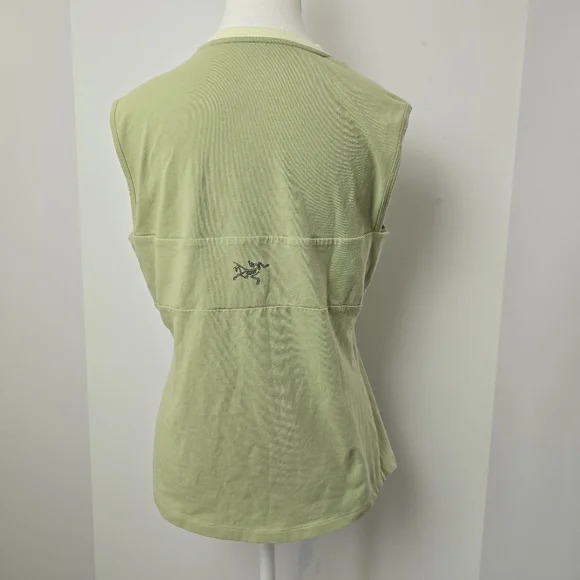 Arc'teryx Sleeveless Blouse, Sz L (Ptp 18") - Picture 3 of 7